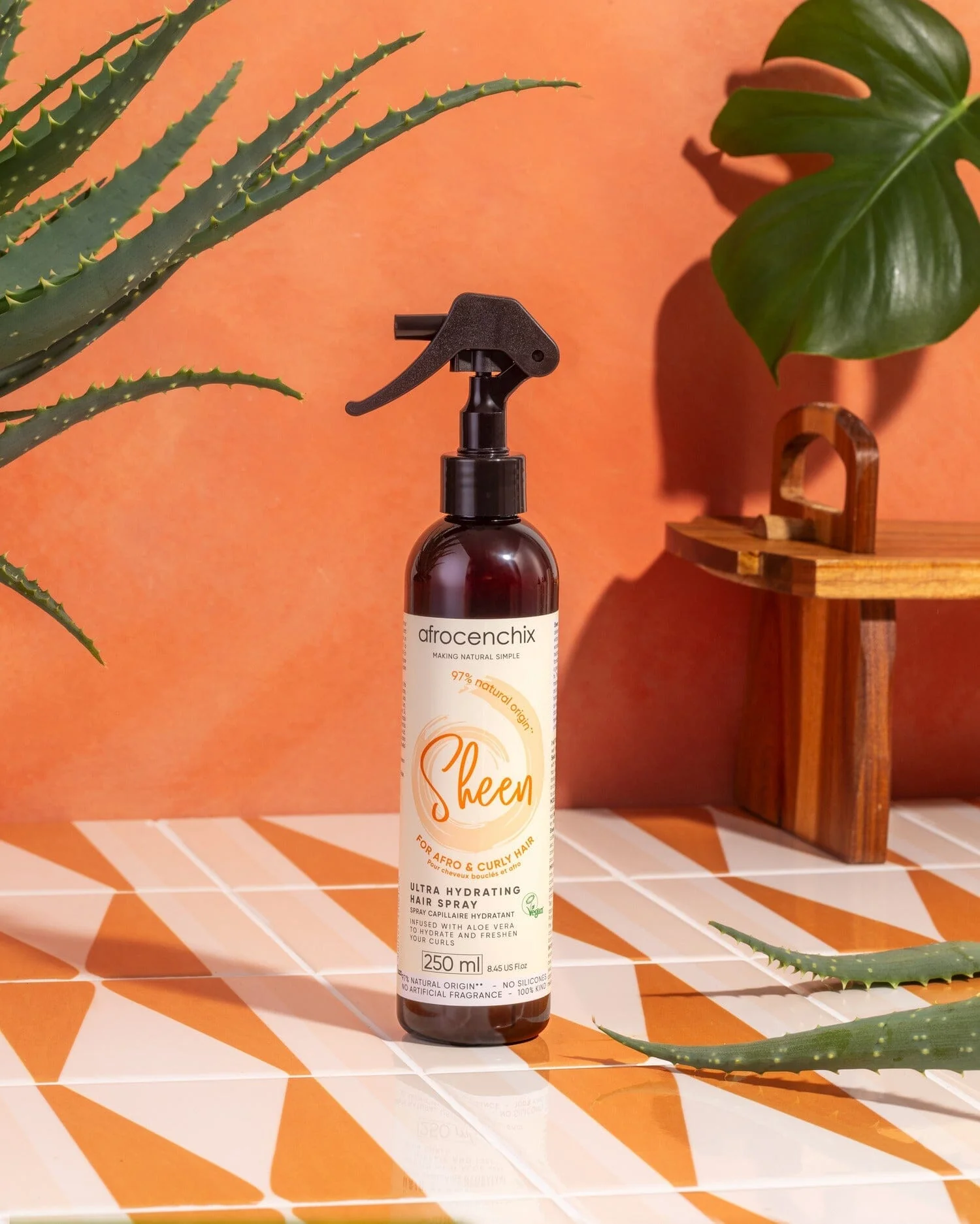 Sheen Natural Hydrating Spray - Image 7